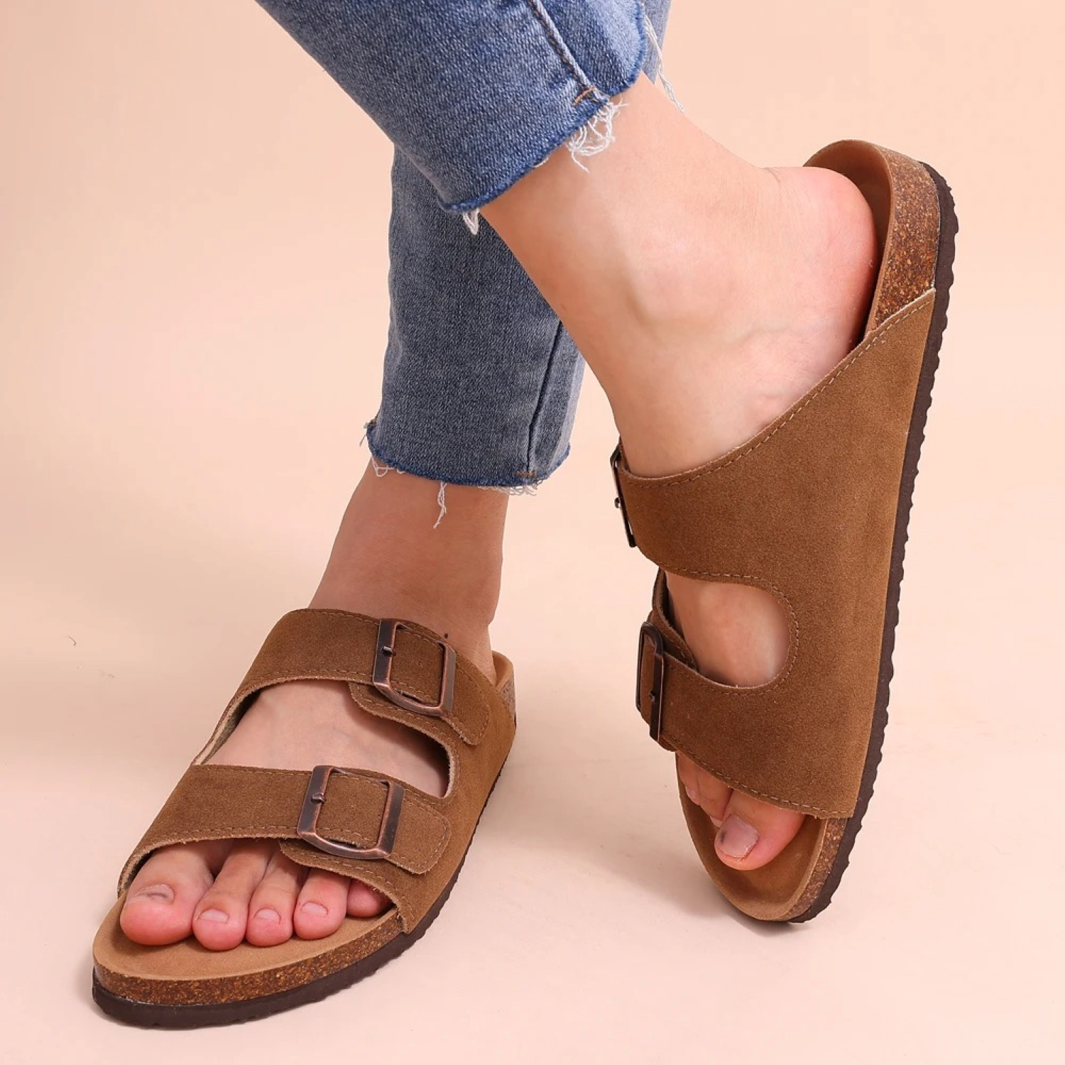 Elora - Fashionable Sandals with Ergonomic Design