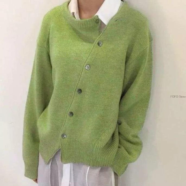 Lottie – Stylish Front Button Up Sweater with Ribbed cuff