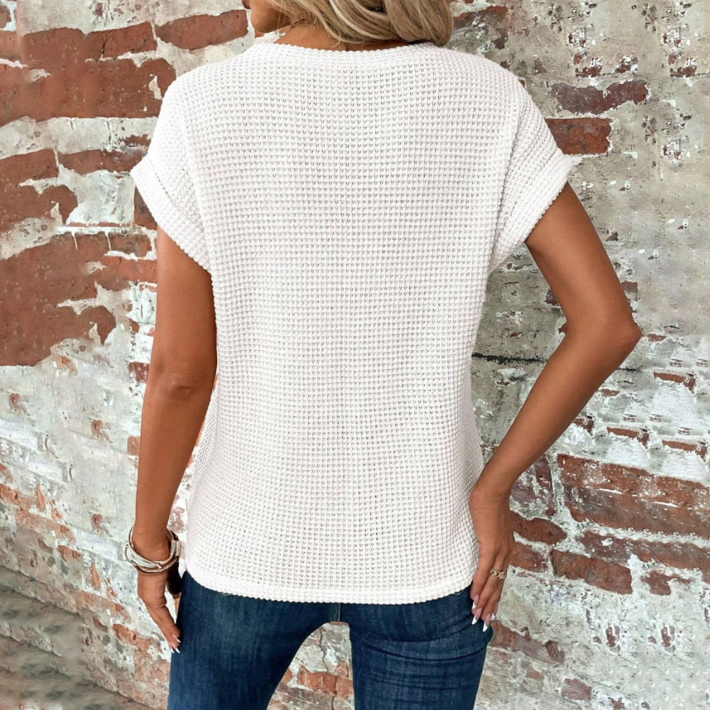 Mia – Casual Round Neckline Top with Cuffed Sleeves