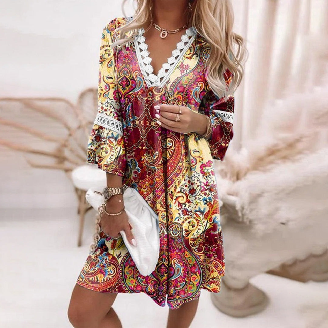 Tindra - Stylish Printed Loose Dress With Convenient Button Closure