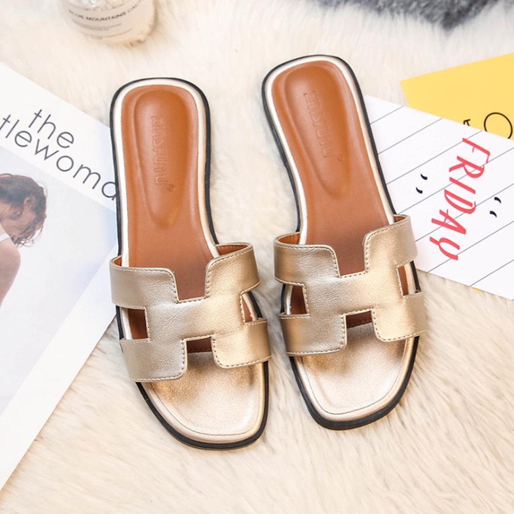 Elena - Comfortable Sandals With Flat Heel And Classic Design