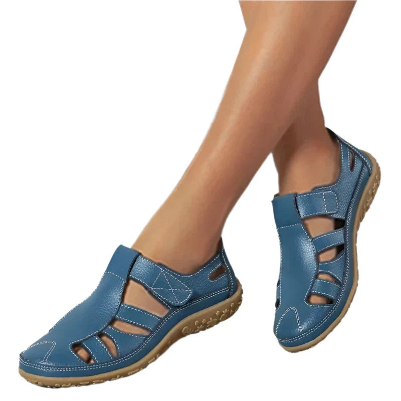 Mira – Chic Flexible Strap Sandal with Cut-Out Design