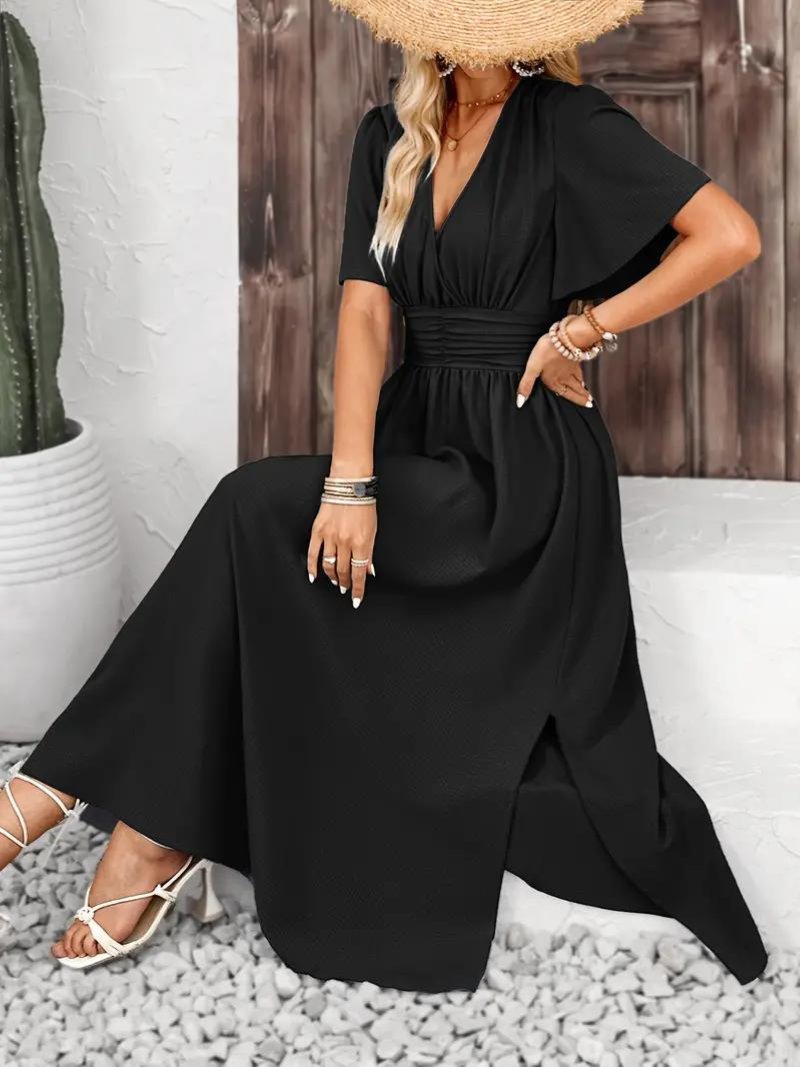 Viora - Long V-Neck Dress with Short Sleeves and Flowing Design