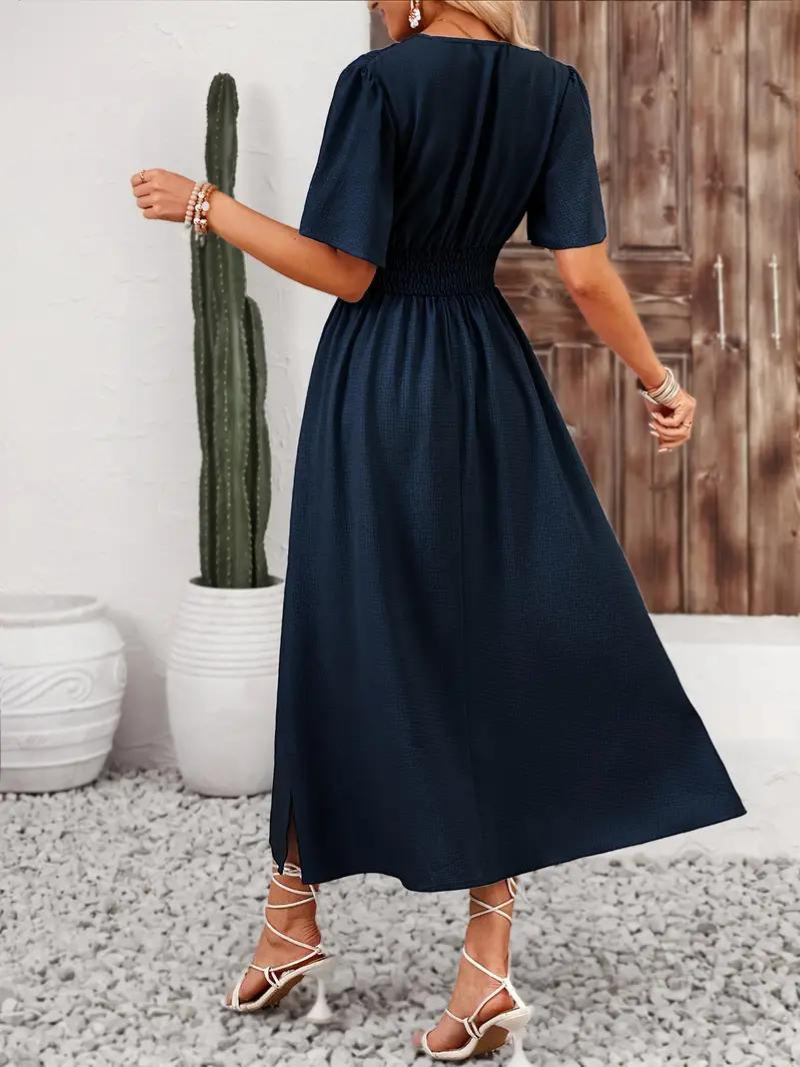 Viora - Long V-Neck Dress with Short Sleeves and Flowing Design