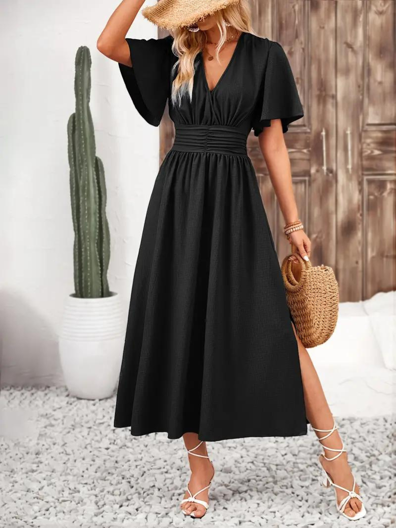 Viora - Long V-Neck Dress with Short Sleeves and Flowing Design