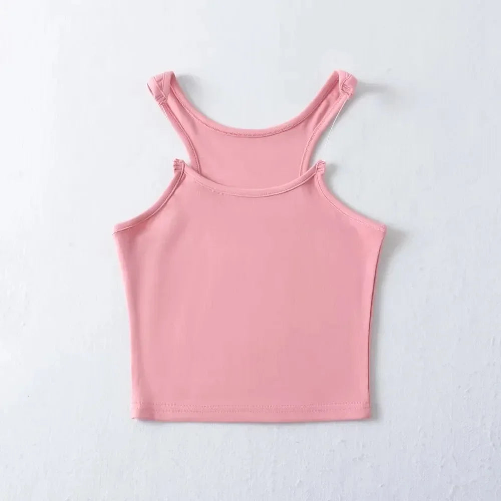 Mia – Sleek Cropped Tank Top with Rounde Neckline