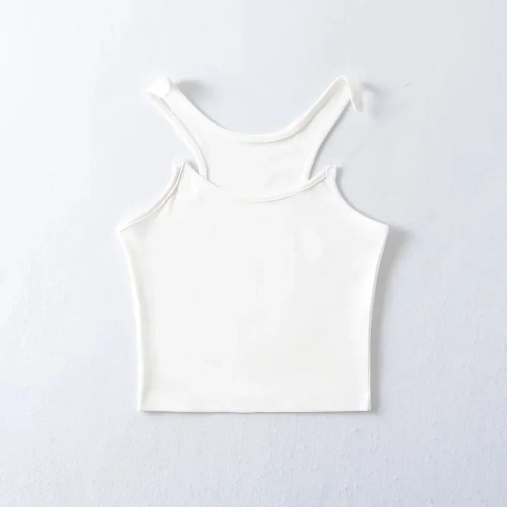 Mia – Sleek Cropped Tank Top with Rounde Neckline