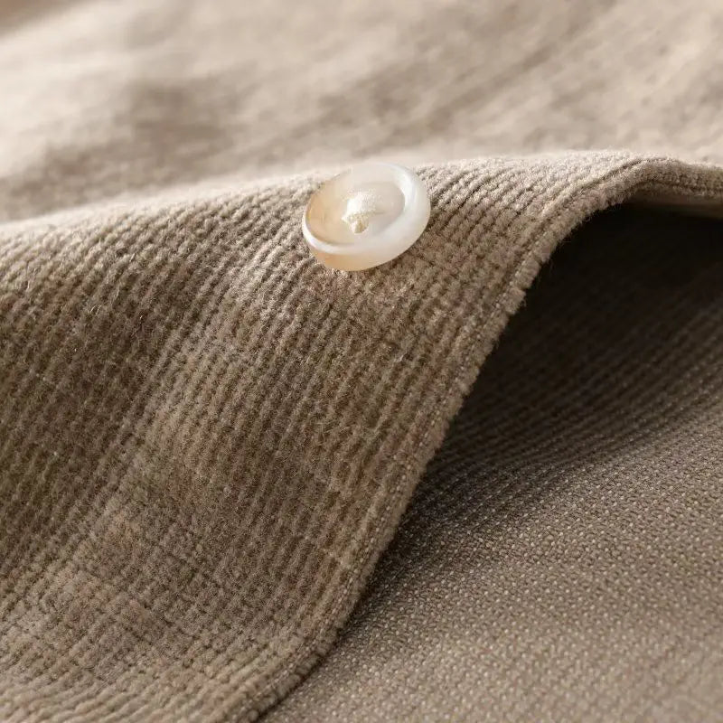Noah - Modern Button-Up Shirt with Chest Pocket