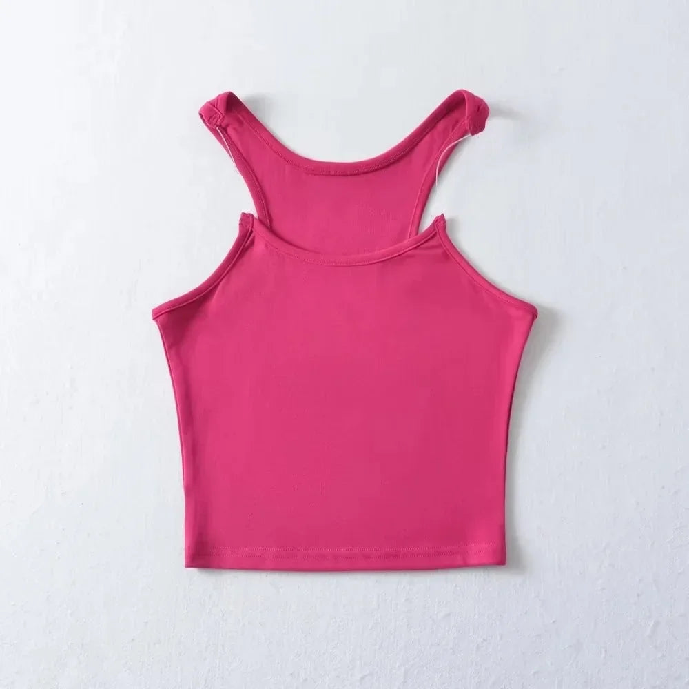 Mia – Sleek Cropped Tank Top with Rounde Neckline