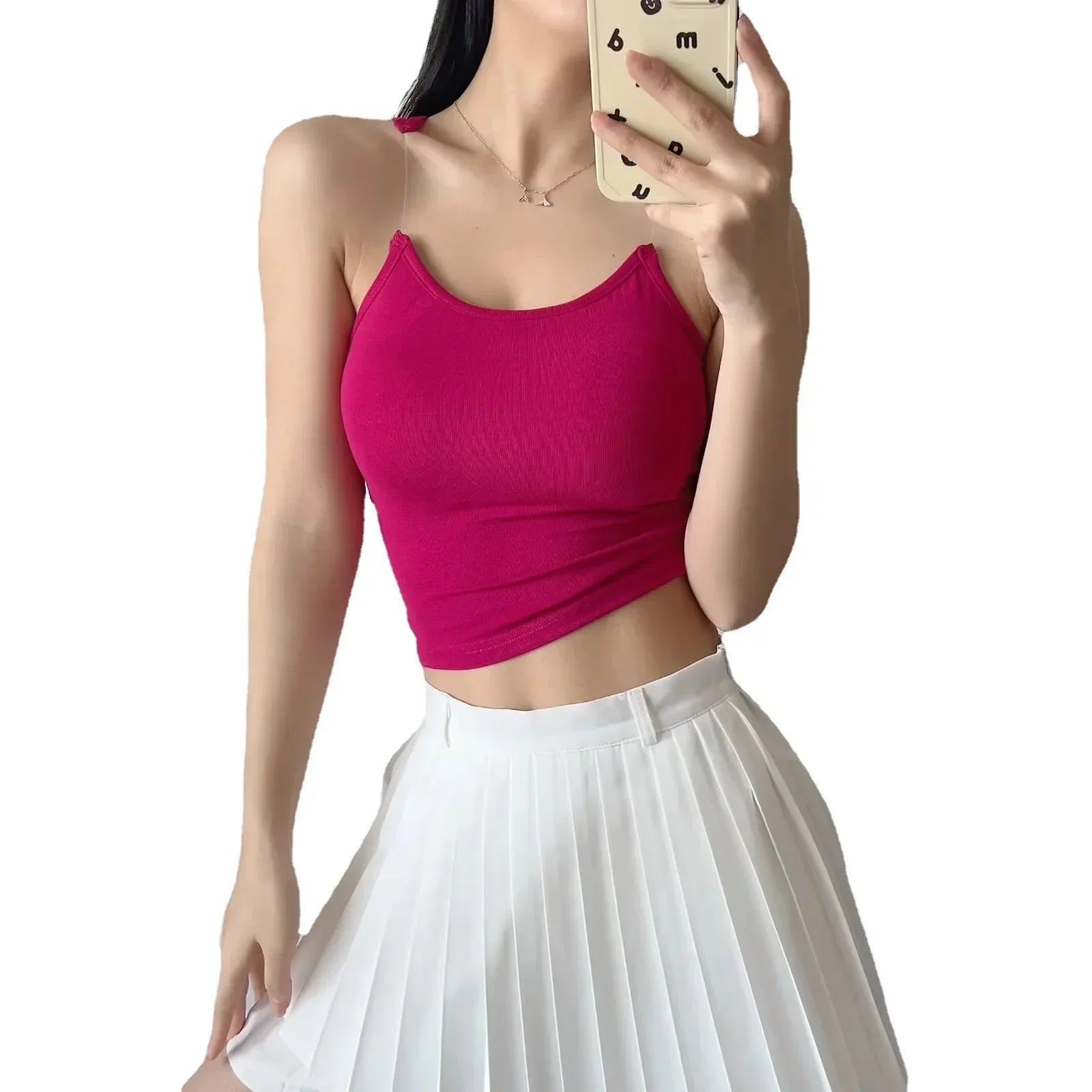 Mia – Sleek Cropped Tank Top with Rounde Neckline