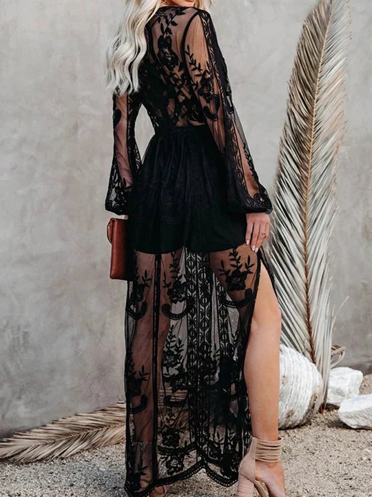 Seraphina – Lace-Detail Maxi Dress with Flowing Silhouette