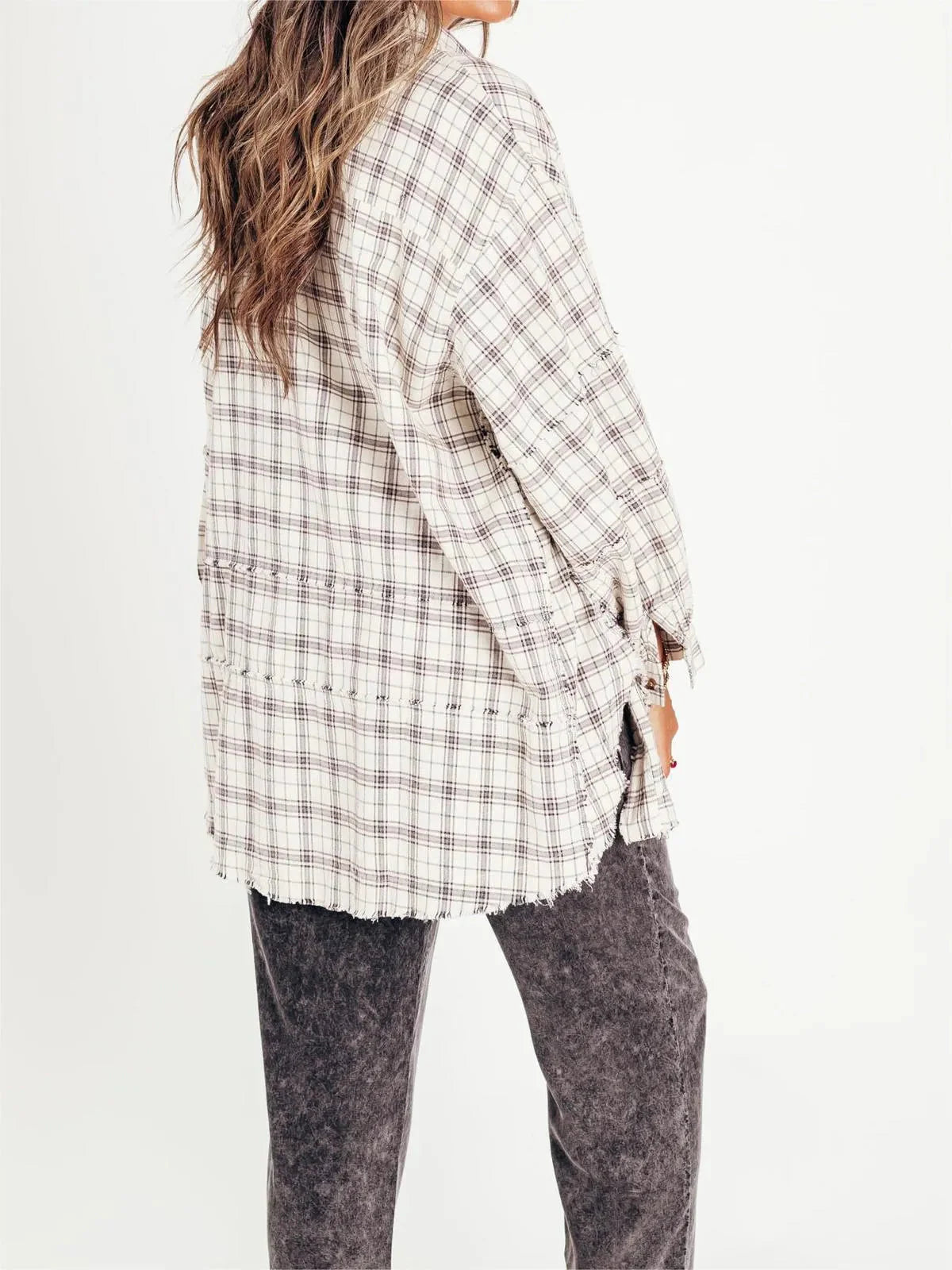 Vanessa – Stylish Front Button Oversized Flannel with Collared Neckline