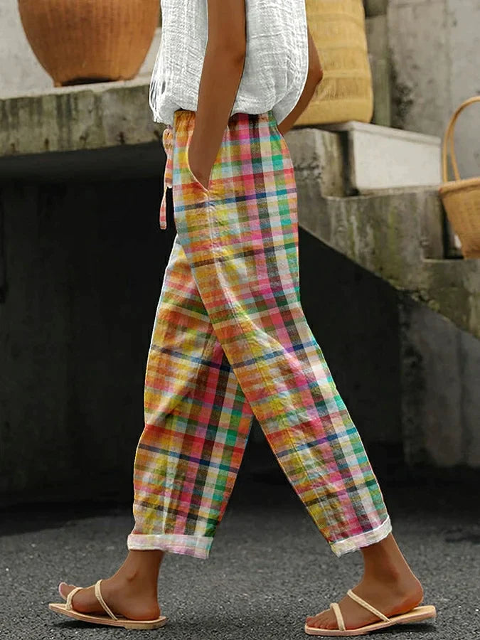 Milo – Timeless Checkered Trousers with Functional Side Pockets